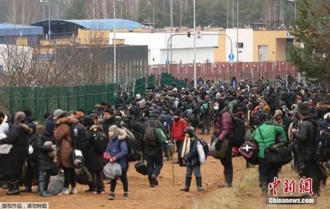欧盟让步？白波边境难民危机暂时缓解 距离落幕还早