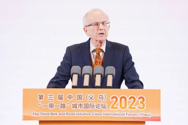 波兰前副总理：中国模式让世界避免了一场冷战