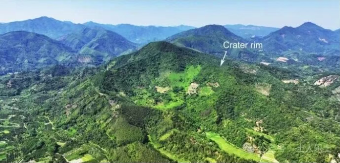 华南首个！肇庆惊现陨石坑