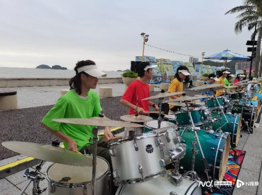 零距离围观！全运会自行车赛引爆珠海，“气氛组”全线拉满