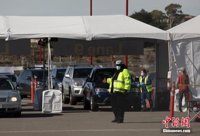 全球新增新冠确诊病例连续三周下降 死亡人数累计超222万